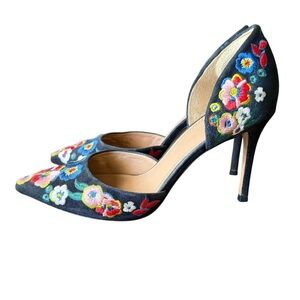 Tory Burch Black Heels with Floral Embroidery